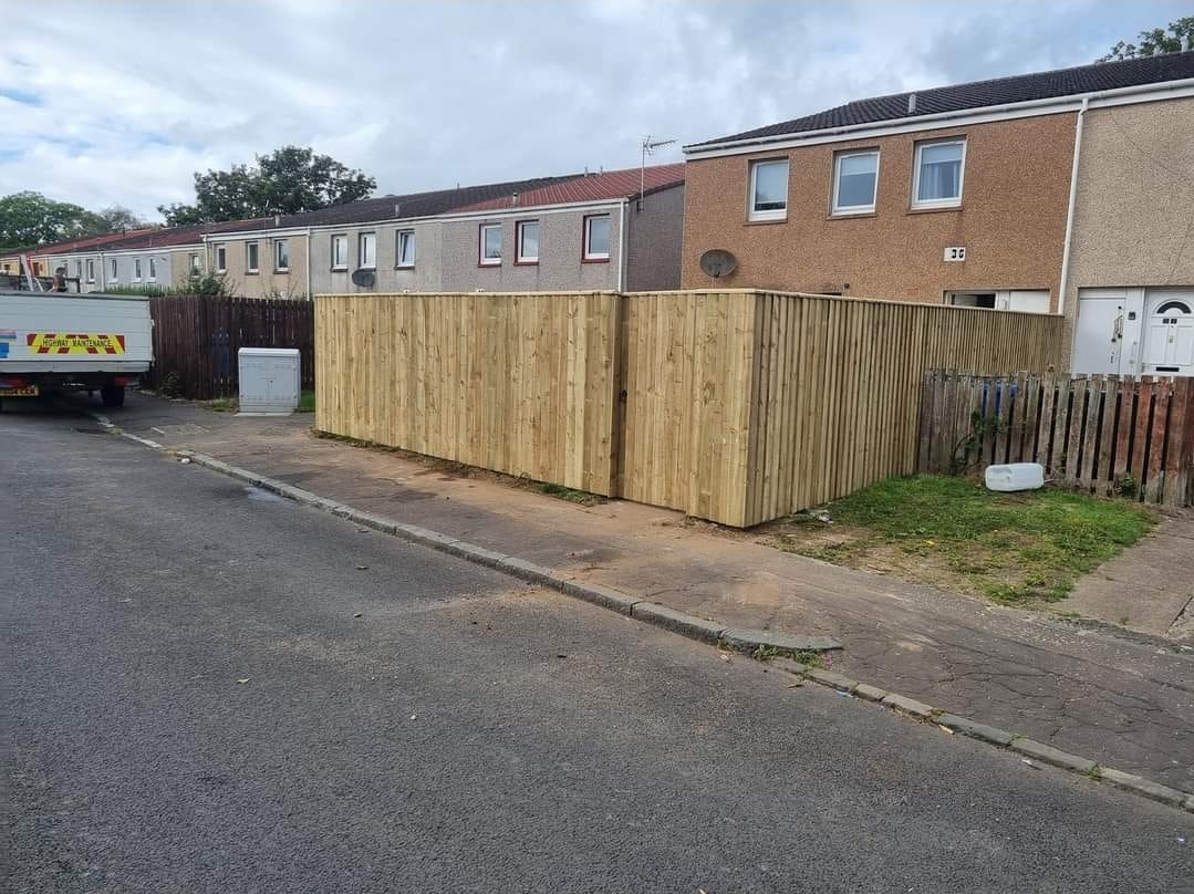 HS Fencing & Decking, Fence Installation Service